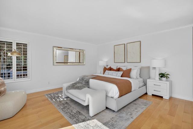 30 Bluebell Lane, Hillsborough CA: https://media.crmls.org/mediaz/29ea10e5-996e-49ff-81c3-fe20cbbe927b.jpg