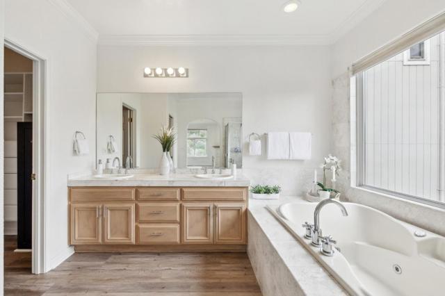 767 El Granada Boulevard, Half Moon Bay CA: https://media.crmls.org/mediaz/29ea2a29-57cf-4af6-b8f7-ae13a78b6986.jpg