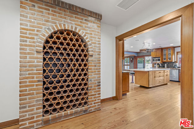 22651 Calvert Street, Woodland Hills CA: https://media.crmls.org/mediaz/29ea6511-9724-4cc0-807a-8b915afab979.jpg