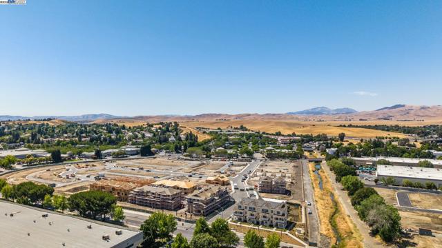 4715 Marengo Common, Livermore CA: https://media.crmls.org/mediaz/29ea6ce5-7277-4826-9f4e-3654f0fd9c50.jpg