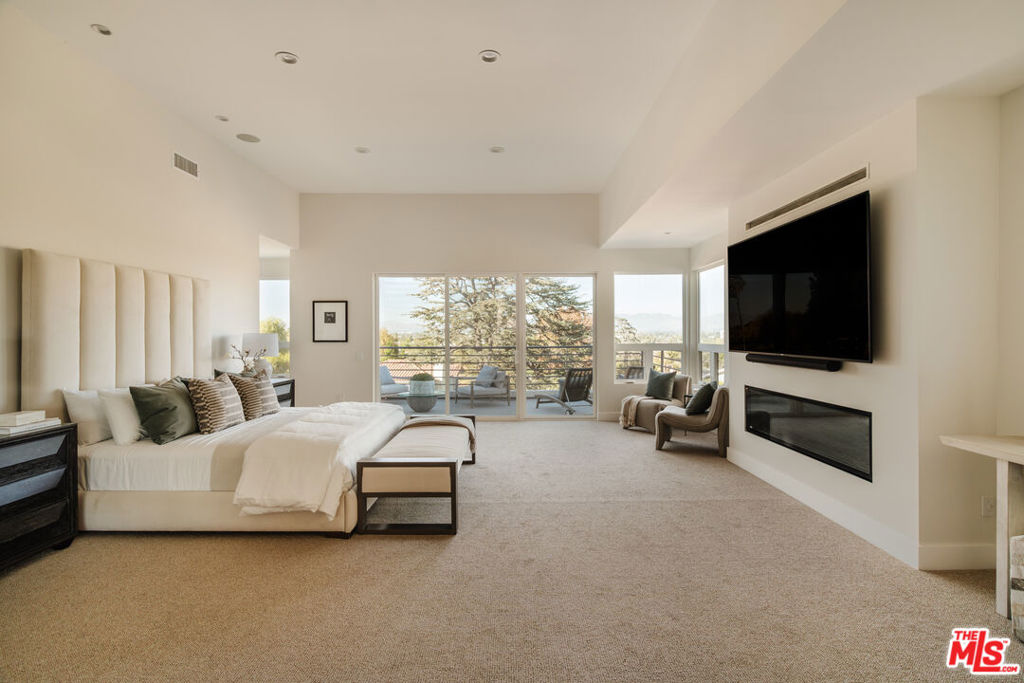 13866 Valley Vista BoulevardSherman Oaks img 17