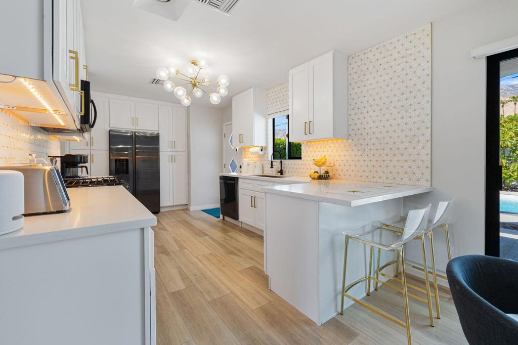 MLS #219137043DA image #12