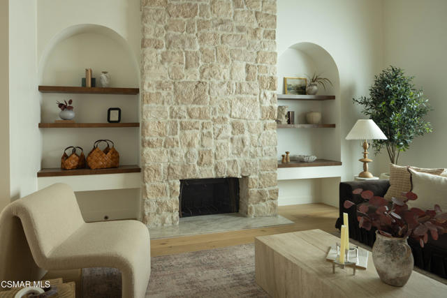 24005 Clarington Drive, West Hills CA: https://media.crmls.org/mediaz/29ed5826-12de-44fc-b492-e7c1bc0f6b40.jpg