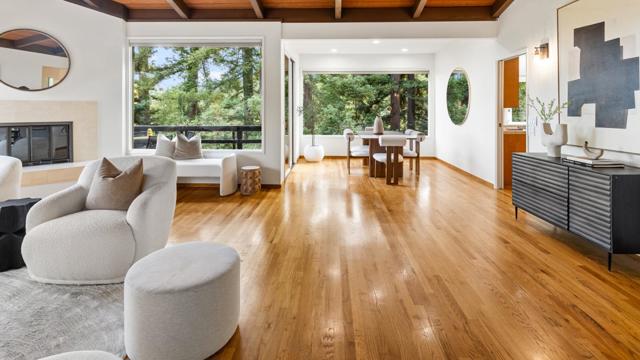 760 La Mesa Drive, Portola Valley CA: https://media.crmls.org/mediaz/29ee611b-ee92-4c90-bc58-f83d4f80c34b.jpg
