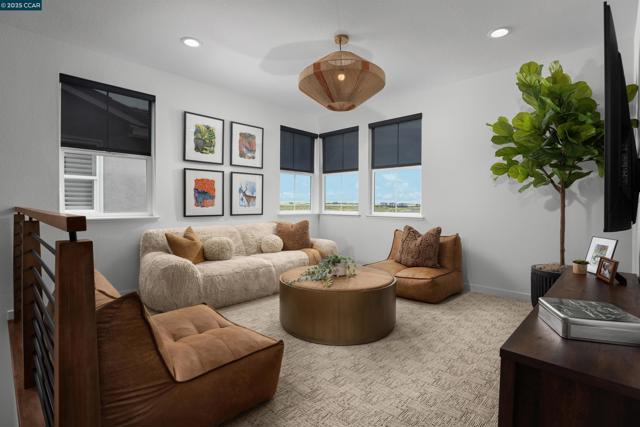 17013 Aldergrove Court, Lathrop CA: https://media.crmls.org/mediaz/29eef7b4-9741-498b-ad15-656bcc319b25.jpg