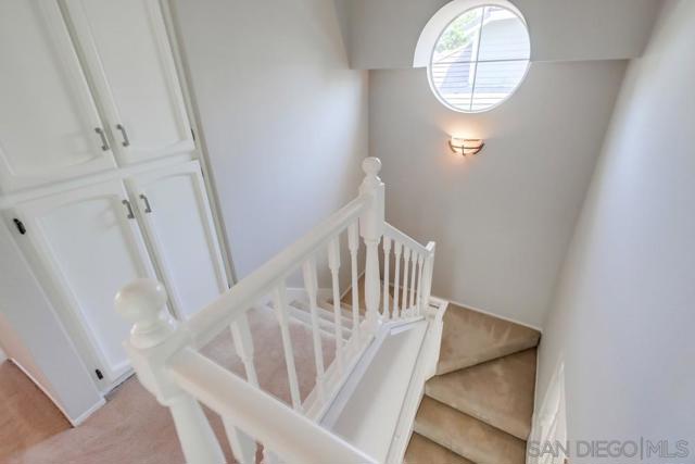 14811 Summerbreeze Way, San Diego CA: https://media.crmls.org/mediaz/29ef05ed-76c8-4476-94da-4785417ebdc8.jpg