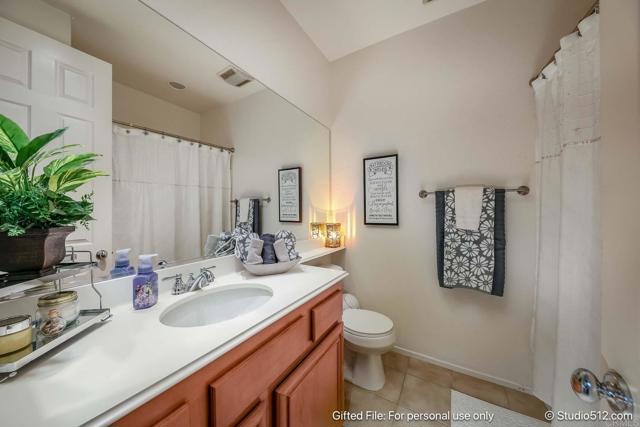 14215 Augusta Drive, Valley Center CA: https://media.crmls.org/mediaz/29ef187f-c845-4012-90cc-a7306c1ec0ec.jpg