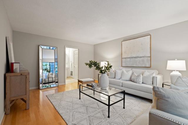 2851 San Juan Boulevard, Belmont CA: https://media.crmls.org/mediaz/29f17330-06bf-4825-a5ab-39cf86ec49c9.jpg