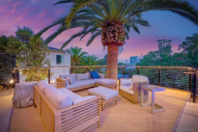 3115 Edith Ln, San Diego CA: https://media.crmls.org/mediaz/29f191ed-ff26-475c-a708-e612201dbd4f.jpg