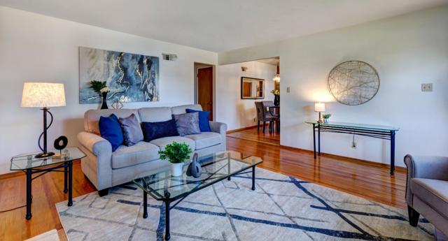 79 Rio Serena Avenue, Campbell CA: https://media.crmls.org/mediaz/29f1fbe8-2e88-4cb7-b206-bf703455a02d.jpg