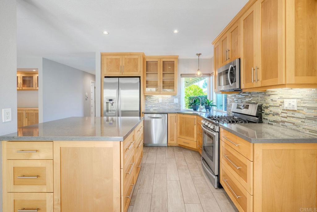 4210 Dawn Ln - photo 12