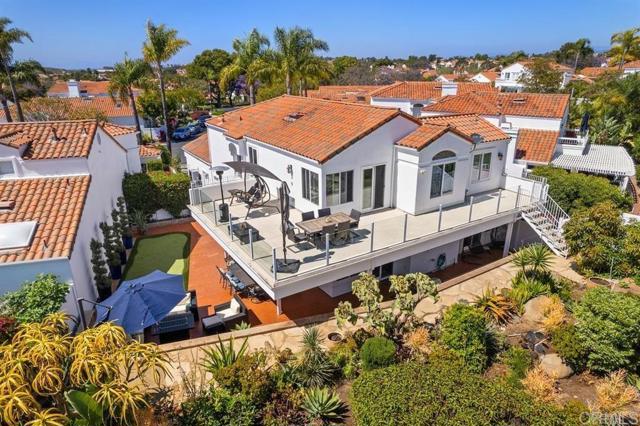 4863 Marathon Way, Oceanside CA: https://media.crmls.org/mediaz/29f3f621-c028-42b4-97a7-b19b4637bd9c.jpg