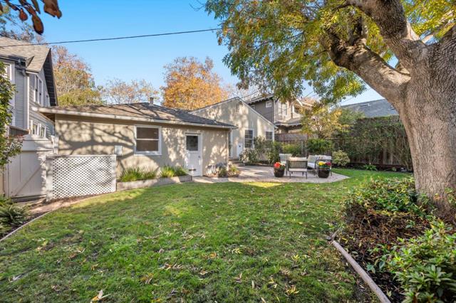 1149 Cortez Avenue, Burlingame CA: https://media.crmls.org/mediaz/29f40169-ca61-414c-bc80-58283ae9c05a.jpg