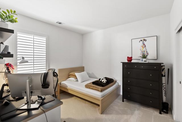 3619 N Fork Ave, Carlsbad CA: https://media.crmls.org/mediaz/29f41517-994f-40b7-a9c3-e273dfbfbb9a.jpg