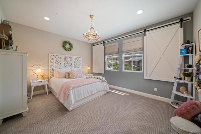 35788 Bay Morgan Lane, Fallbrook CA: https://media.crmls.org/mediaz/29f4978d-2bc9-446e-8a4e-84f7755f7481.jpg