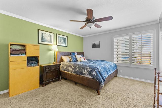 3445 Lomas Serenas Dr, Escondido CA: https://media.crmls.org/mediaz/29f4bfe3-cfff-4c94-8253-34d7e3ced369.jpg