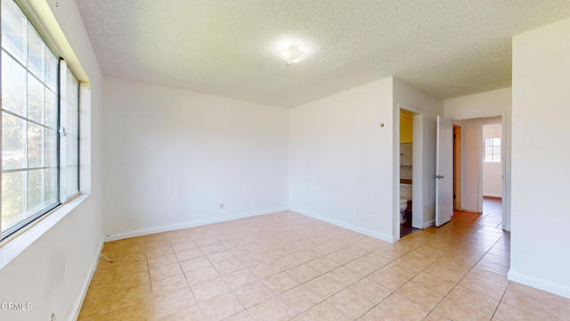 9575 Bolton Avenue, Montclair CA: https://media.crmls.org/mediaz/29f5638f-81f8-48e5-ae9f-683df9115c4a.jpg