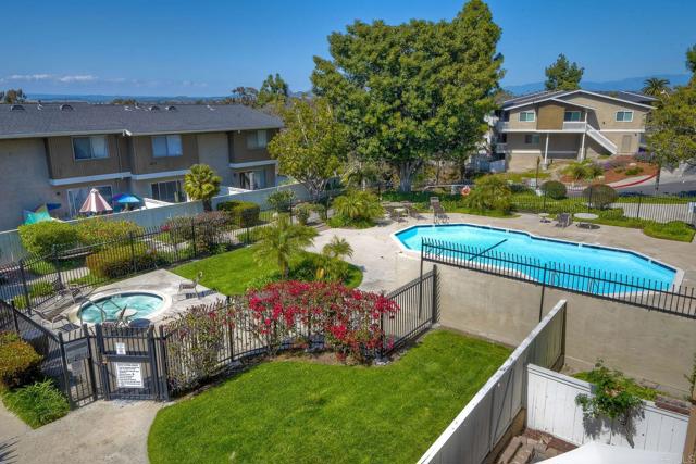 Detail Gallery Image 22 of 25 For 4218 Fiesta Way #3,  Oceanside,  CA 92057 - 2 Beds | 2 Baths