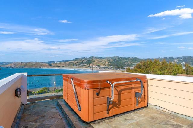 1207 Danmann Avenue, Pacifica CA: https://media.crmls.org/mediaz/29f6575b-11fa-4922-b6d8-0bc560ae2a82.jpg