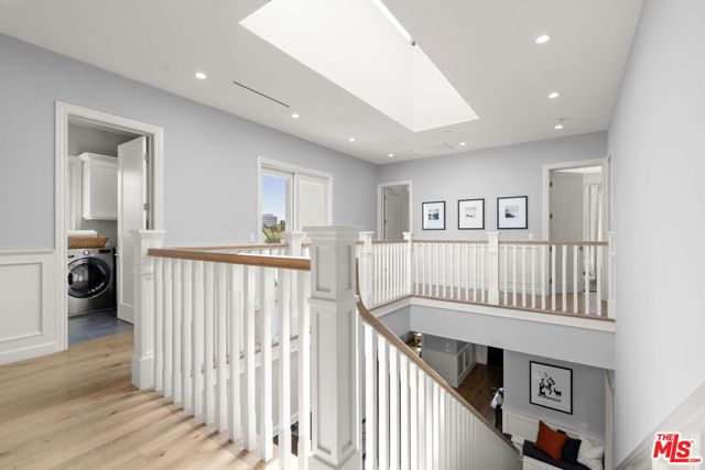 5 Bed Home for Sale in Los Angeles, California