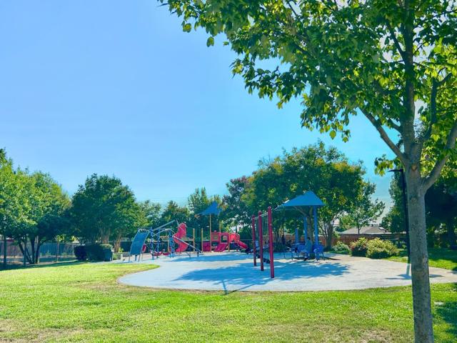 466 Prada Drive, Milpitas CA: https://media.crmls.org/mediaz/29f89cd7-a6d5-4d93-a5b8-18975e4e58c1.jpg