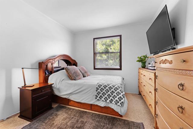 Detail Gallery Image 32 of 42 For 11935 Royal Rd #E,  El Cajon,  CA 92021 - 3 Beds | 1/2 Baths