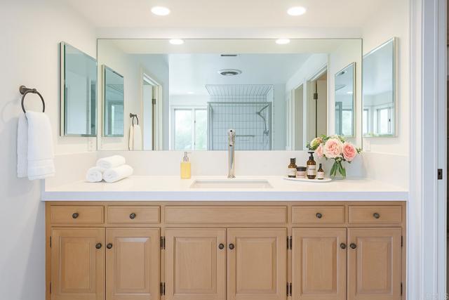 145 Yucca Road, Fallbrook CA: https://media.crmls.org/mediaz/29fb496d-e77e-47a2-be36-48fd38c3a739.jpg