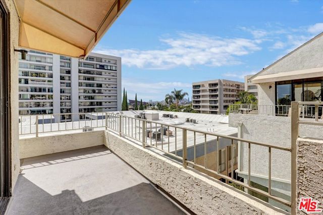 2 Bed Home for Sale in West Hollywood, California
