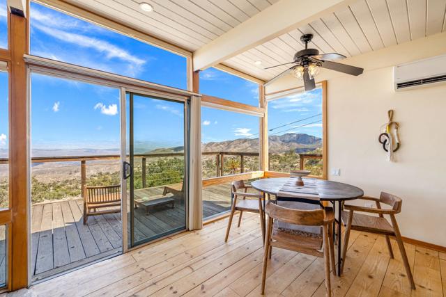 61474 Hanging Rock Lane, Mountain Center CA: https://media.crmls.org/mediaz/29fbb650-6115-4f89-af46-ccc9d1f26b3e.jpg