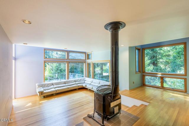 Detail Gallery Image 8 of 42 For 33100 Frog Pond Rd, Little River_1,  CA 95456 - 3 Beds | 3 Baths