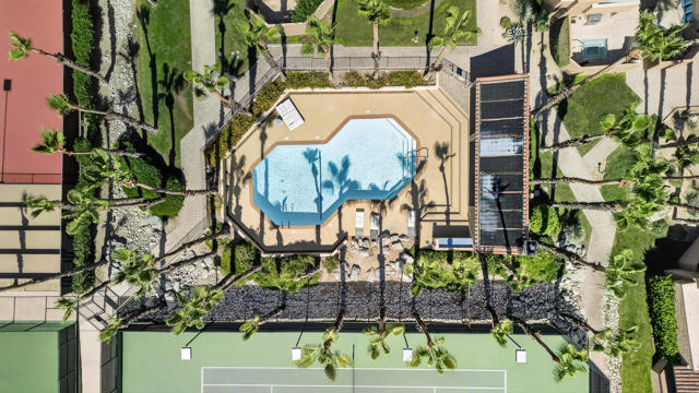 73452 Irontree Drive, Palm Desert, CA 92260