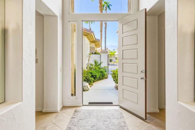 228 White Horse Trail, Palm Desert, CA 92211