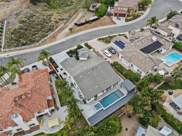 40359 Heirloom Court, Murrieta CA: https://media.crmls.org/mediaz/29fea221-9aa9-4c2a-8517-86cc88b82ceb.jpg