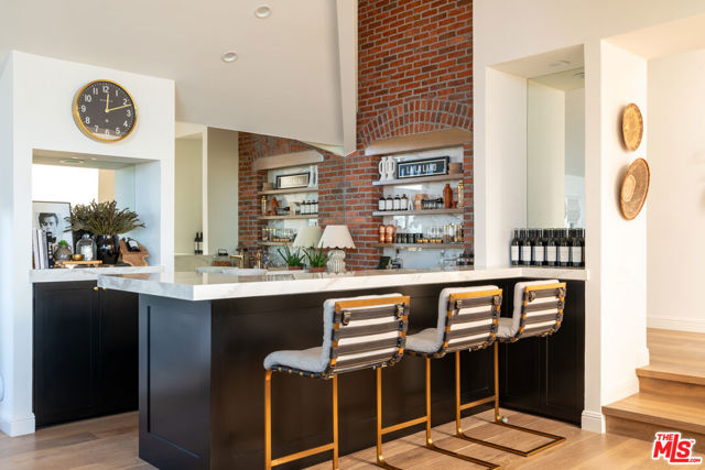 5 Bed Home for Sale in Beverly Hills, California