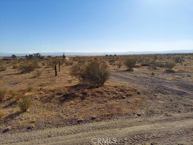 0 Felsite Road, Rosamond, California 93560, ,Land,For Sale,0 Felsite Road,CR530057