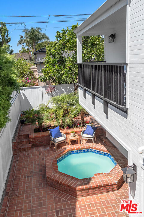 3013 Poinsettia Avenue, Manhattan Beach, California 90266, 5 Bedrooms Bedrooms, ,4 BathroomsBathrooms,Residential,Sold,Poinsettia,21778100