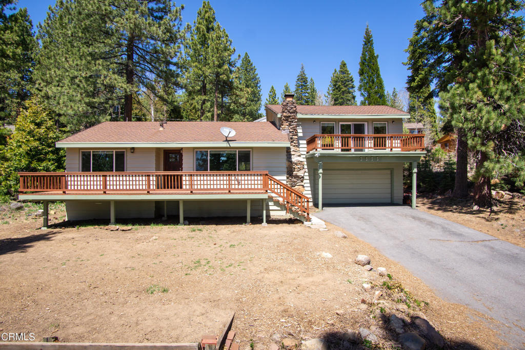 3055 Fabian Way