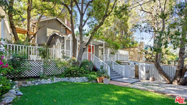 8661 Lookout Mountain Ave, Los Angeles, CA 90046