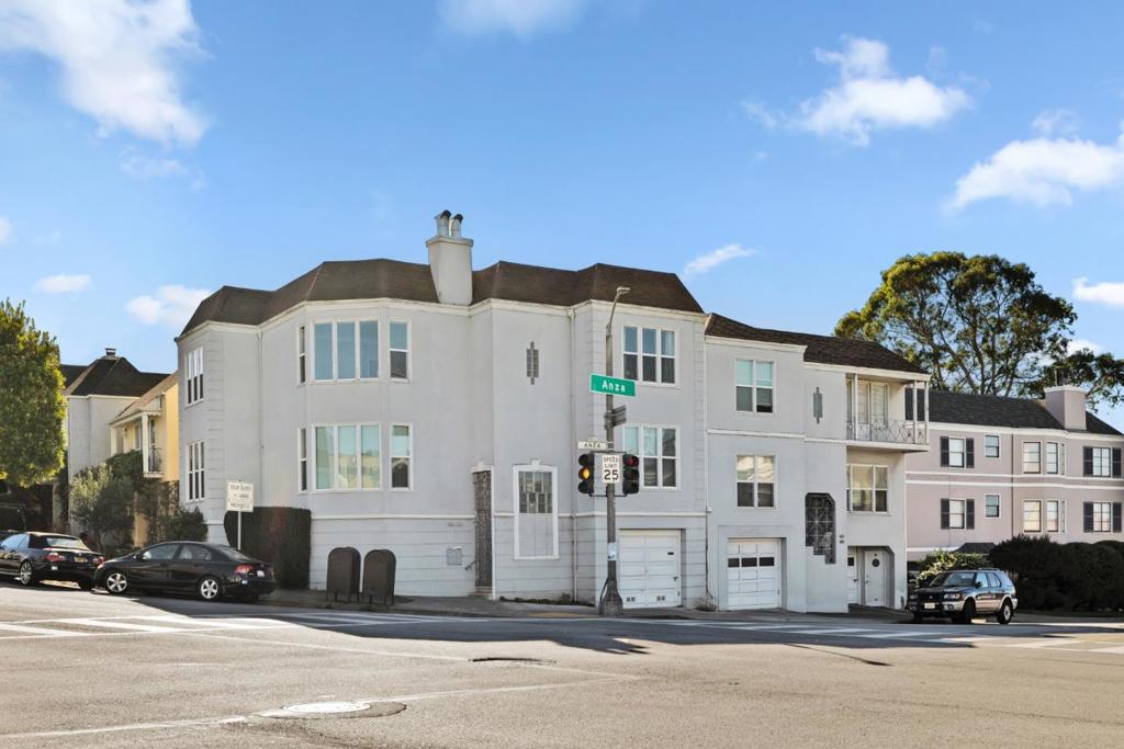 103 Stanyan Street