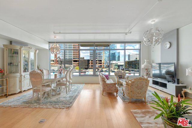 1100 S Hope Street 712 Los Angeles, California Spacious unit at Luma south with West facing floor-to-ceiling windows. Modern kitchen, large walk-in closet, and designer bath, 2 separated bedrooms. Situated in a full-service luxury leed certified building and featuring 24 hr doorman & security, gym, pool/spa/sun-deck with outdoor BBQ, fireplace, and lounge. Steps to LA Live, Staples Center, and Whole Foods. One parking space included