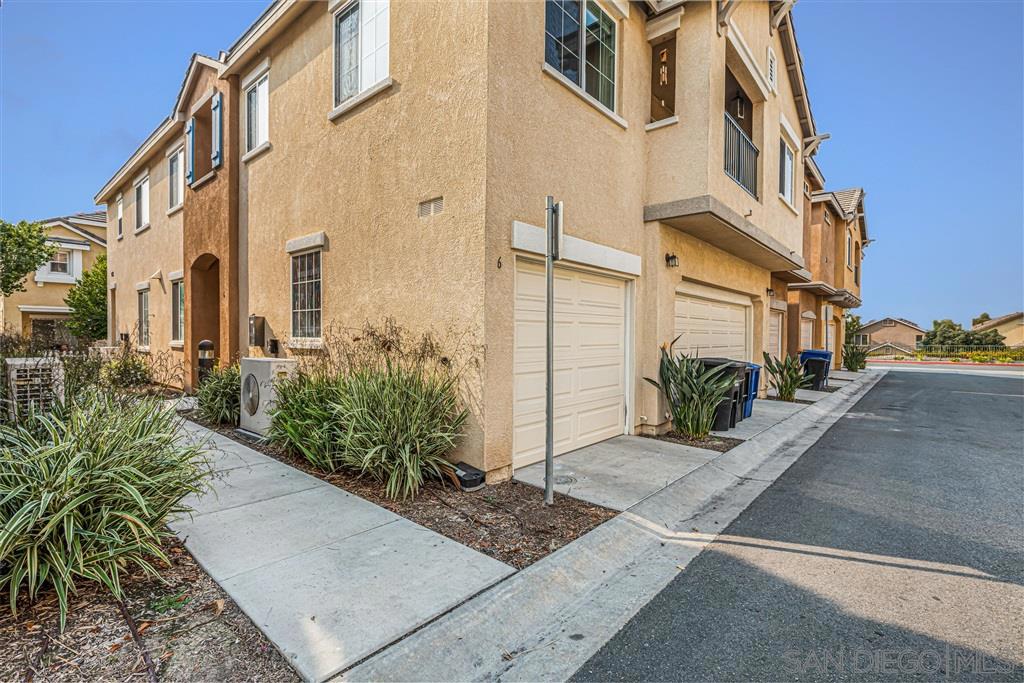 Residential for sale in Chula Vista, California, 200044182