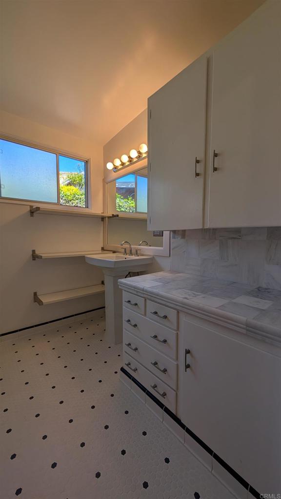 8440 La Jolla Shores Drive - photo 17