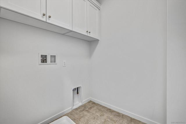 71 Kestrel, Irvine CA: https://media.crmls.org/mediaz/2a010c26-8832-4094-955a-82b8fdf04670.jpg