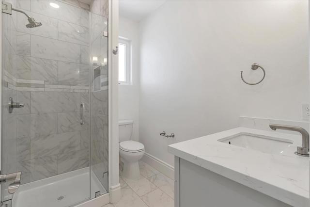 3074 Malcolm Avenue, Oakland CA: https://media.crmls.org/mediaz/2a040c5f-981a-4ac5-b0f6-2d8c181c7c49.jpg