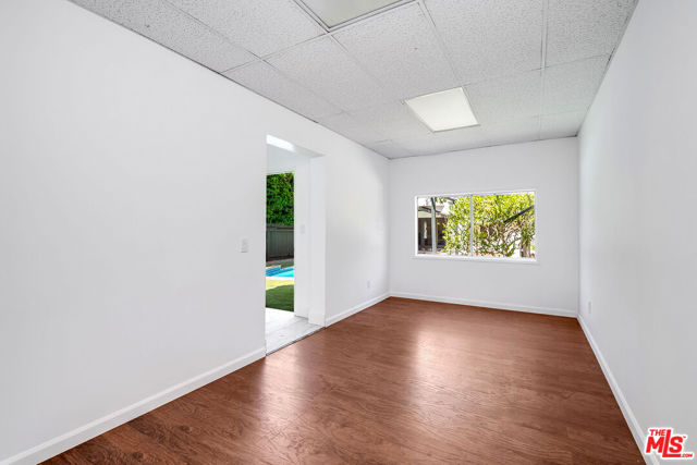 Image 52 of 58 For 132 Beachwood Drive