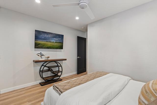 Detail Gallery Image 19 of 42 For 1455 Bridgeview Drive, San Diego,  CA 92105 - 3 Beds | 2 Baths