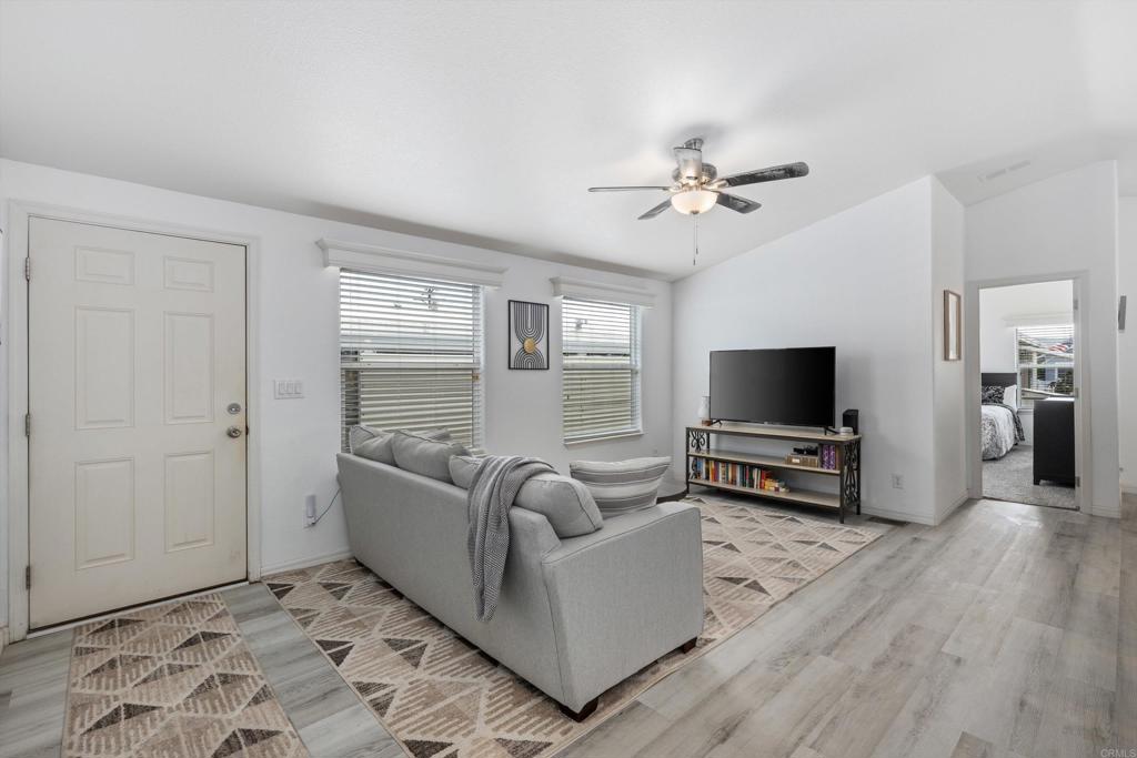 1515 Capalina Road - photo 6
