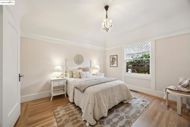 3936 Elston Ave., Oakland CA: https://media.crmls.org/mediaz/2a059f0a-67df-424d-8d24-18a9b56920e8.jpg