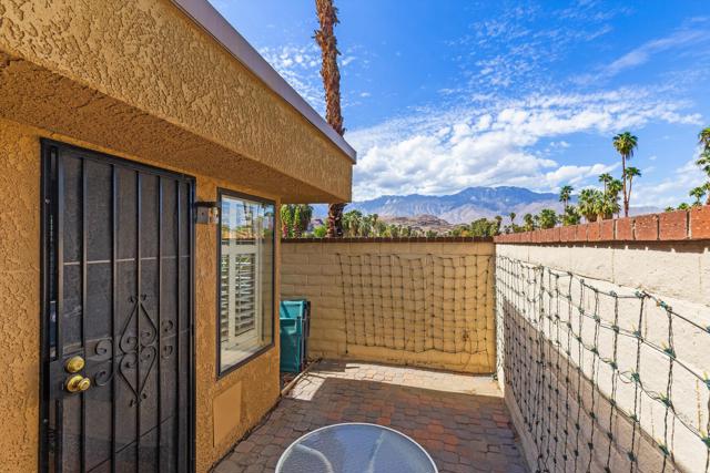 3115 Calle Morelos, Palm Springs, CA 92264