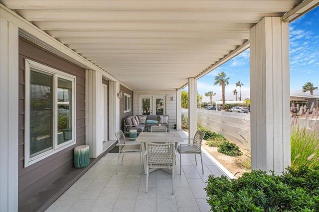 73411 Brown Rabbit Drive, Palm Desert CA: https://media.crmls.org/mediaz/2a082316-c7d6-4632-8f10-fcefaaddd583.jpg